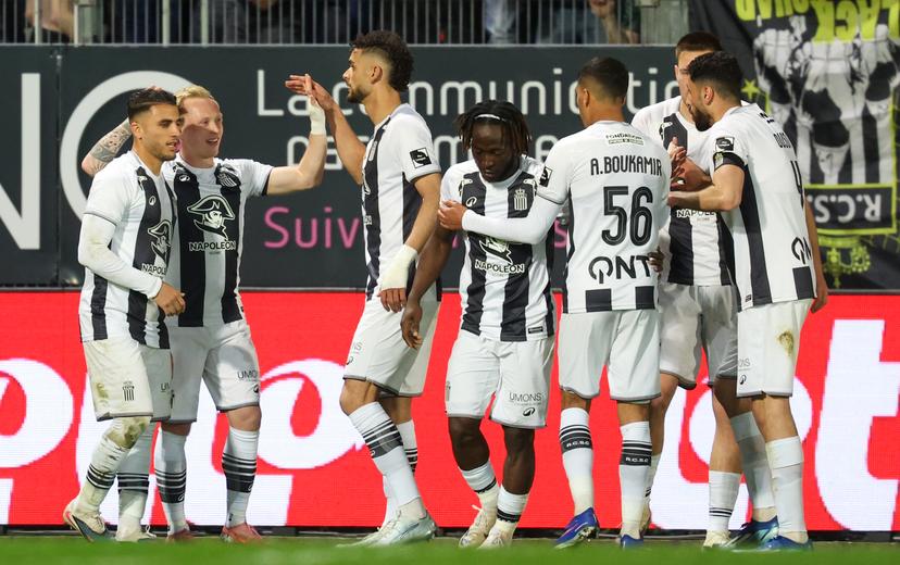 Charleroi's Patrick Pflucke celebrates after scoring during a soccer match between Sporting Charleroi and Royal Antwerp FC, Friday 10 April 2026 in Charleroi, on the second day of the Europe Play-offs (PO2) of the 2025-2026 'Jupiler Pro League' first division of the Belgian championship. BELGA PHOTO VIRGINIE LEFOUR