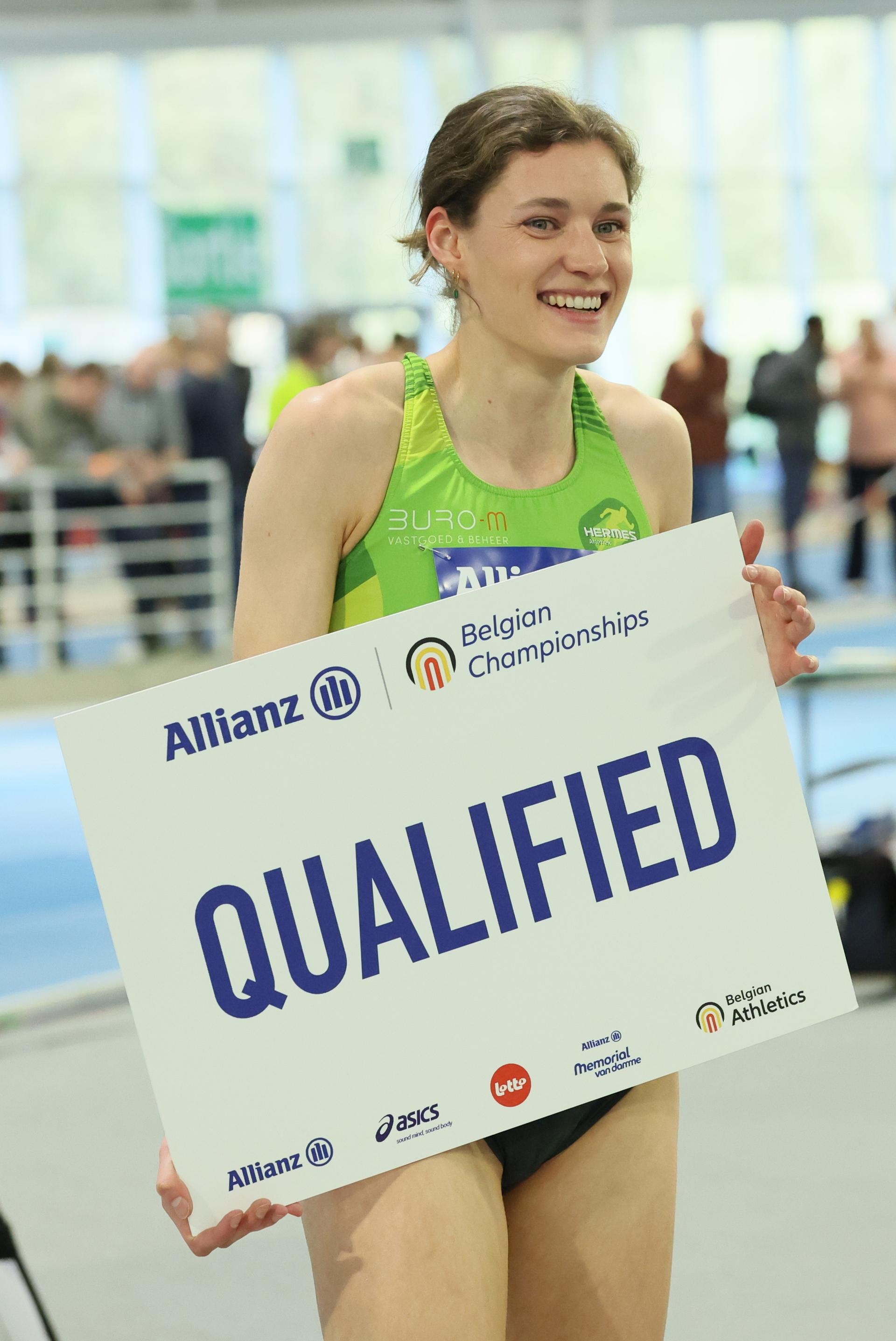 Belgian Helena Ponette celebrates as she qualified for the worlds with her time in  the 400m race at the Belgian indoor athletics championships, on Sunday 01 March 2026 in Louvain-la-Neuve. BELGA PHOTO BENOIT DOPPAGNE