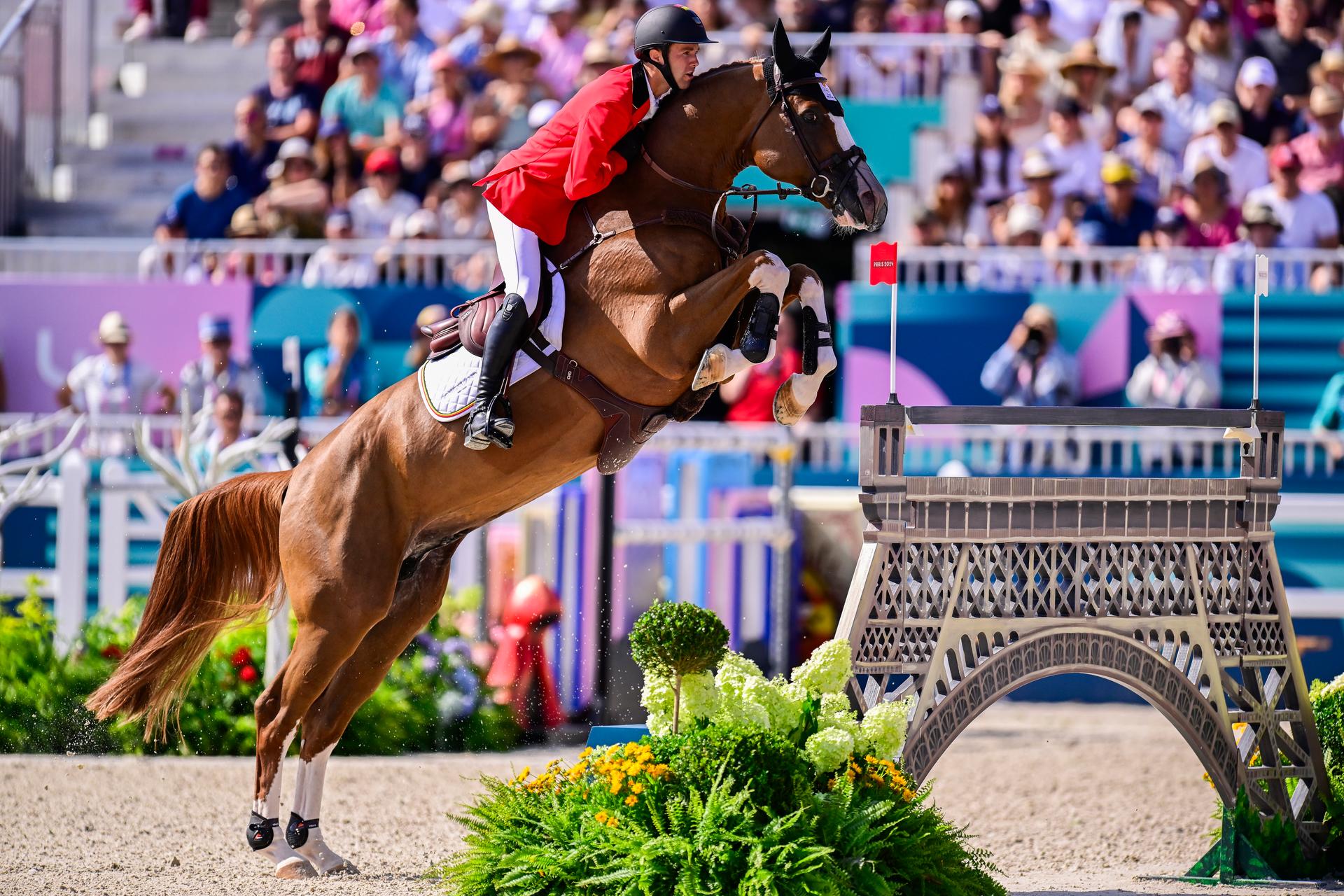 Belgian rider Gilles Thomas and his horse Ermitrage Kalone pictured in action during the Equestrian Mixed Individual Jumping final at the Paris 2024 Olympic Games, on Tuesday 06 August 2024 in Paris, France. The Games of the XXXIII Olympiad are taking place in Paris from 26 July to 11 August. The Belgian delegation counts 165 athletes competing in 21 sports. BELGA PHOTO DIRK WAEM