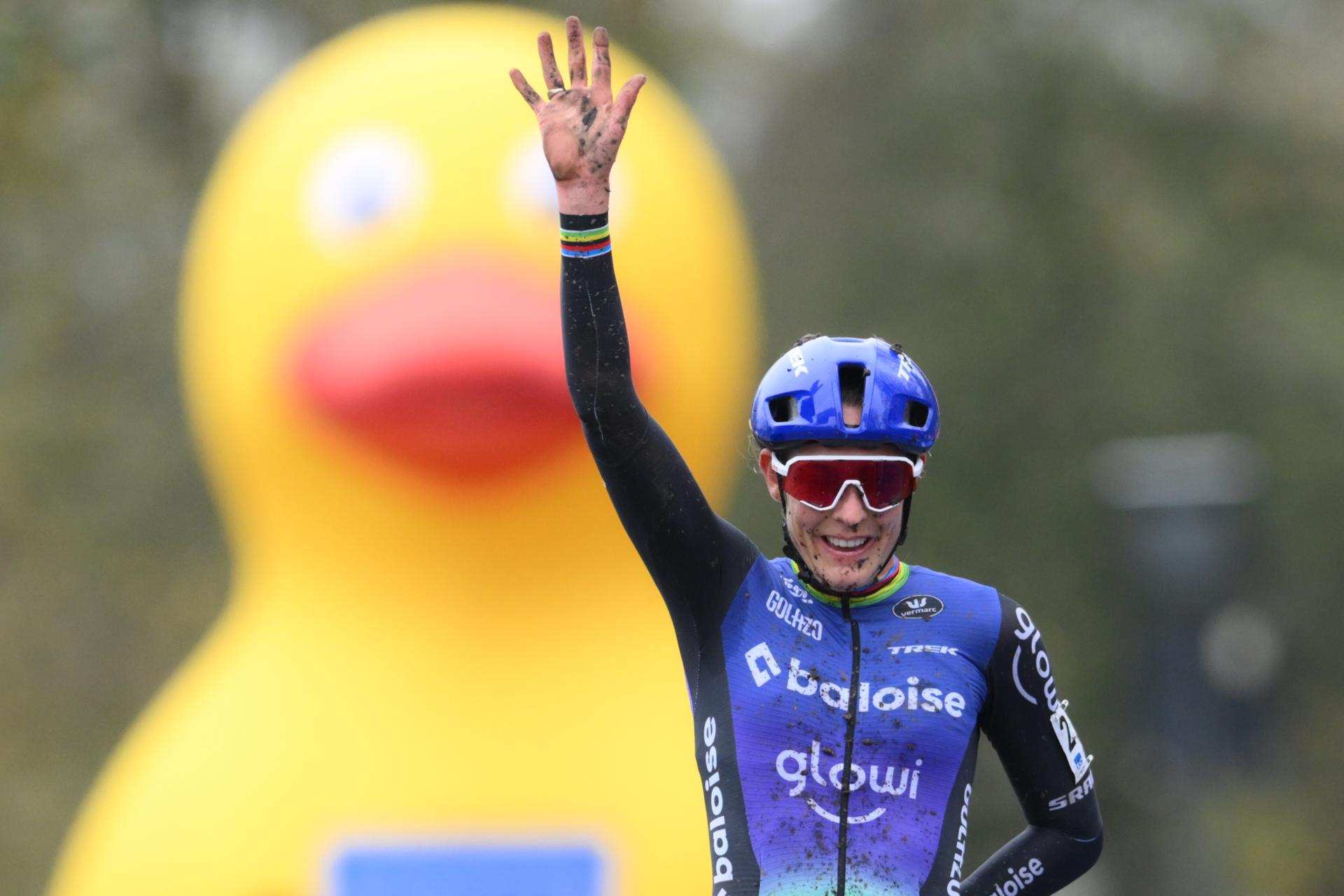 Dutch Lucinda Brand celebrates as she crosses the finish line to win the first game between Belgian Vandromme and German Friedsam in the Billie Jean King Cup Play-offs, between Belgium and Germany, on Sunday 16 November 2025 in Ismaning, Germany. BELGA PHOTO DAVID PINTENS PHOTO BENOIT DOPPAGNE