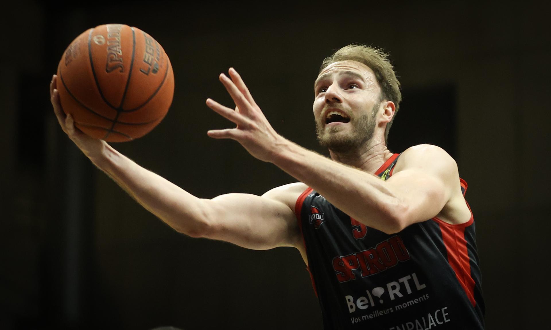 Spirou's Alex Libert fights for the ball during a basketball match between Leuven Bears and Spirou Charleroi, Saturday 07 May 2022, in Leuven, the third game of the quarter final (best of 3) of the Belgian Playoffs in the 'BNXT League' first division basket championship. BELGA PHOTO VIRGINIE LEFOUR