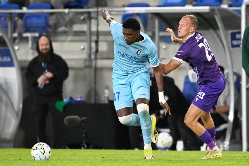 Gent's Vergara and Cherkasy's Roman Didyk pictured in action during a soccer game between Ukrainian FC LNZ Cherkasy and Belgian KAA Gent, Thursday 23 July 2026 in Plock, Poland, the first leg of the second qualifying round for the UEFA Conference League. BELGA PHOTO JILL DELSAUX