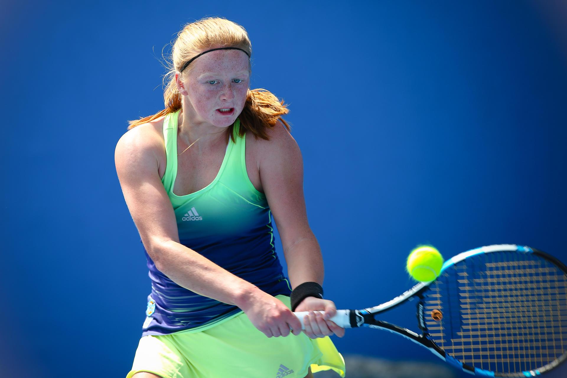 20160123 - MELBOURNE, AUSTRALIA: Belgian Lara Salden plays her first round game of Junior Girls Singles against Japanse  Mai Hontama at the 'Australian Open' tennis Grand Slam, Saturday 23 January 2016 in Melbourne Park, Melbourne, Australia. The first grand slam of the season takes place from 18 to 31 January. BELGA PHOTO PATRICK HAMILTON