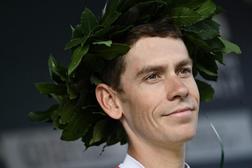 Intermarche-Wanty's South African riderLouis Meintjes looks on from the sign-in podium ahead of the 119th edition of the Giro di Lombardia (Tour of Lombardy), a 238km cycling race from Como to Bergamo on October 11, 2025.  Marco BERTORELLO / AFP