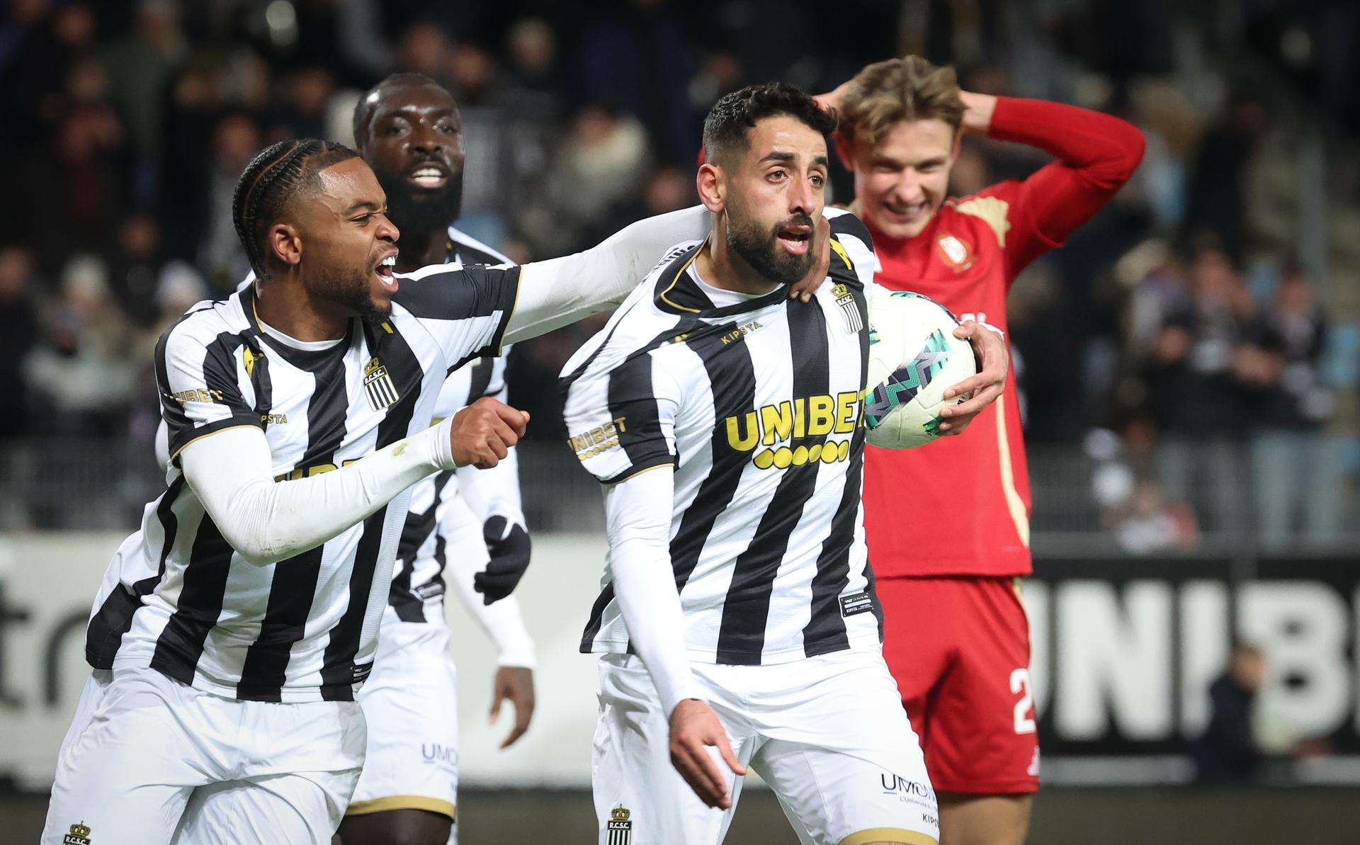 Charleroi's Oday Dabbagh celebrates after scoring during a soccer match between Sporting Charleroi and Standard de Liege, Saturday 30 November 2024 in Charleroi, on day 16 of the 2024-2025 season of the 'Jupiler Pro League' first division of the Belgian championship. BELGA PHOTO VIRGINIE LEFOUR