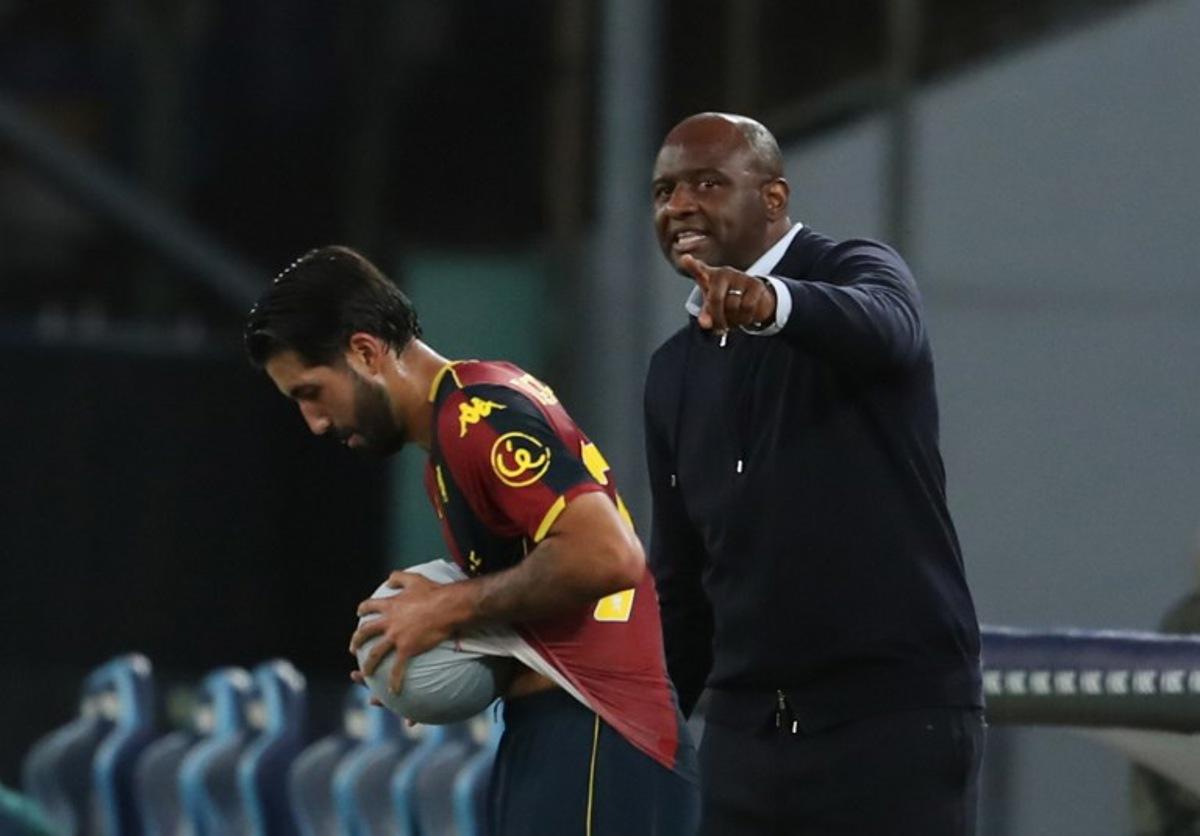 Genoa's French coach Patrick Vieira gestures from the sidelines during the Italian Serie A football match between SSC Napoli and Genoa CFC at the Diego Armando Maradona Stadium on October 5, 2025.   CARLO HERMANN / AFP