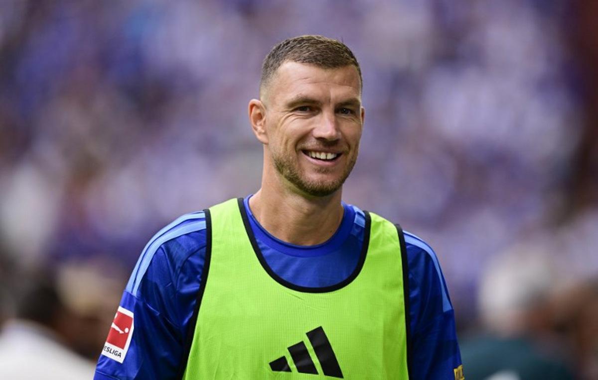 Schalke's Bosnian forward #10 Edin Dzeko looks on ahead the pre-season friendly football match between FC Schalke 04 and Real Madrid in Gelsenkirchen, western Germany, on August 16, 2026.  INA FASSBENDER / AFP