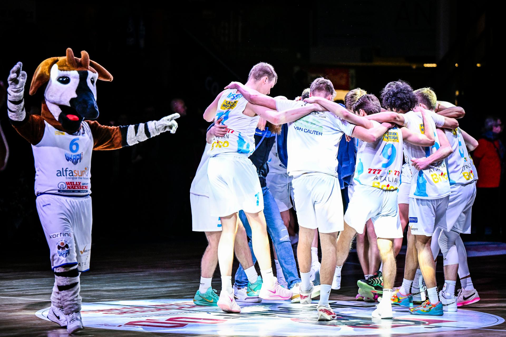 Okapi Aalst players celebrate after winning a basketball match between Spirou Charleroi and Mons-Hainaut, Saturday 11 January 2025 in Charleroi, on day 18 of the 'BNXT League' Belgian and Dutch first division basket championships. BELGA PHOTO TOM GOYVAERTS