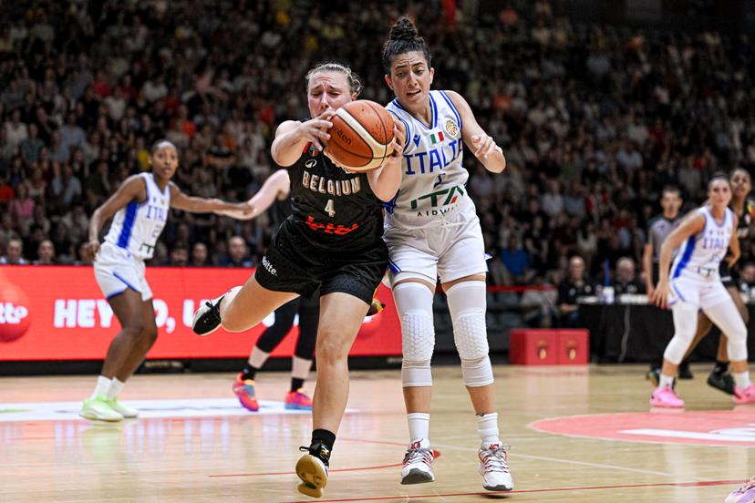 Belgium's Elise Ramette pictured in action during a friendly basketball match between Belgian national women's team the Belgian Cats and Italy, in Kortrijk on Saturday 15 August 2026. The Cats are preparing the world cup in Germany in September. BELGA PHOTO EMILE WINDAL
