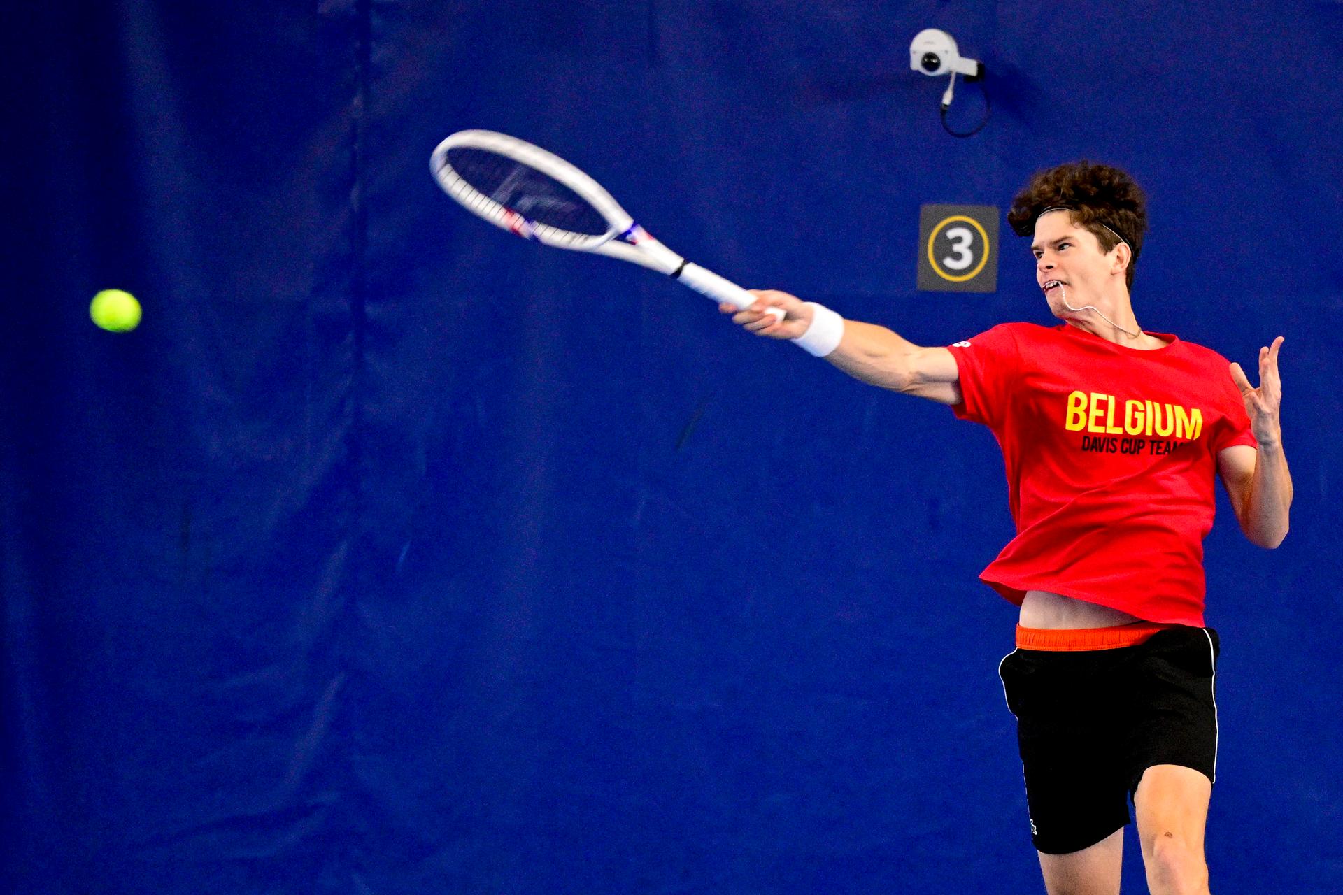 Belgian Alexander Blockx pictured in action during an open training session of the Belgian Davis Cup team ahead of the Davis Cup Finals (November 18-23), in Wilrijk, on Wednesday 12 November 2025. BELGA PHOTO DIRK WAEM