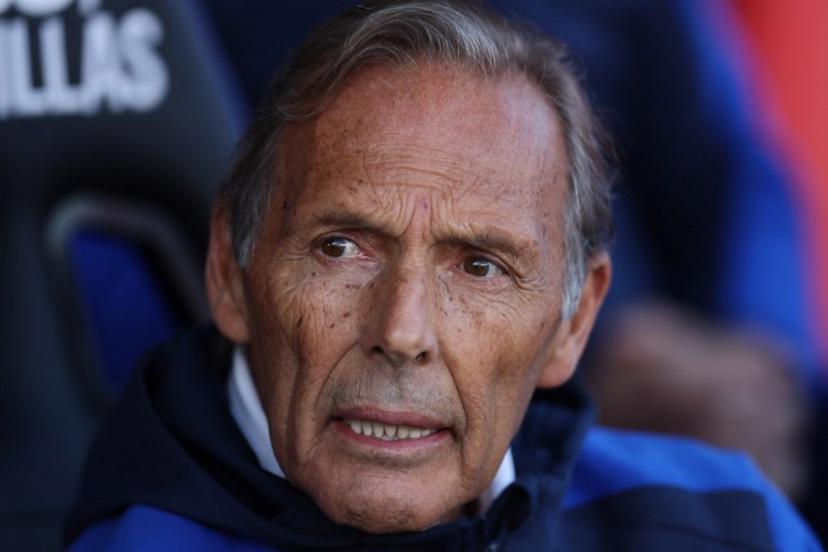 San Lorenzo's head coach Miguel Angel Russo gestures during the Argentine Professional Football League 2025 Apertura Tournament semi-final match between San Lorenzo and Platense at the Pedro Bidegain stadium in Buenos Aires on May 25, 2025.  ALEJANDRO PAGNI / AFP
