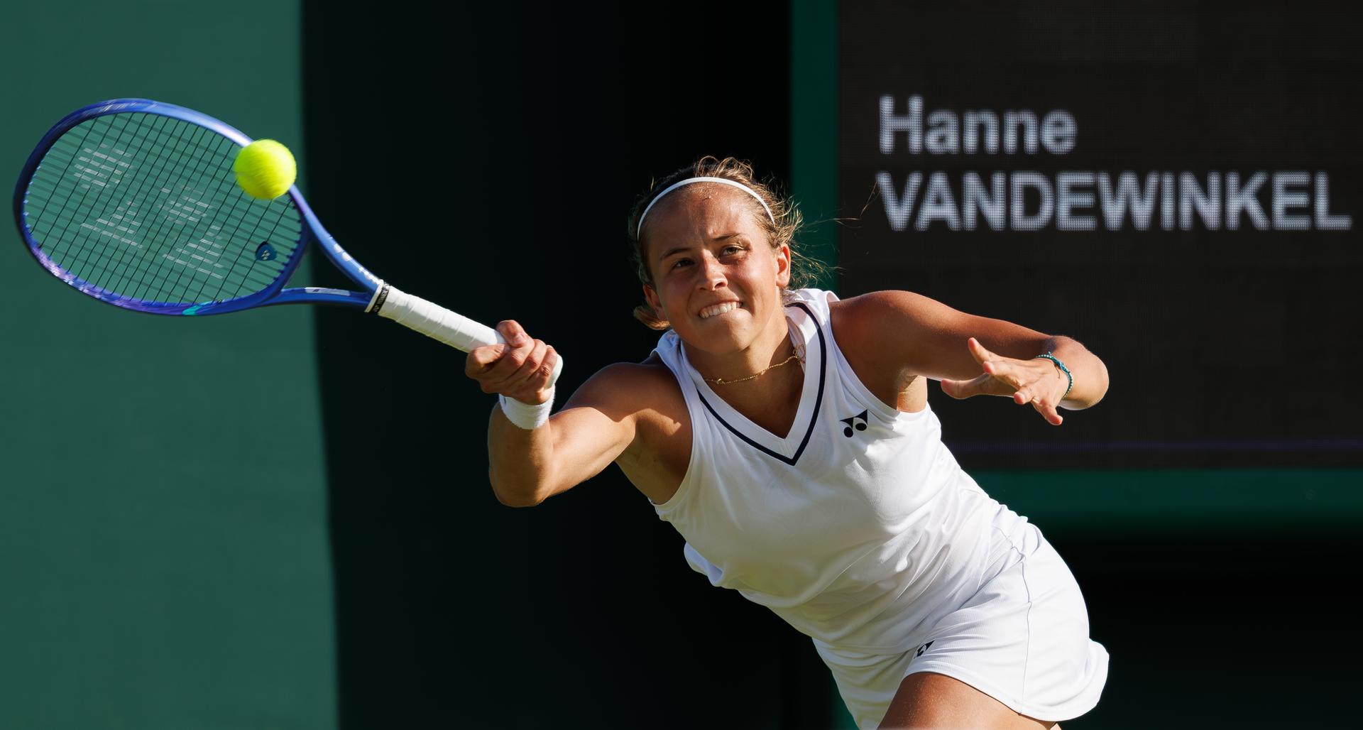 Belgian Hanne Vandewinkel pictured in action during a first roung game between Belgian Vandewinkel (WTA 103) and US' Liu (WTA 146) in the Ladies' singles at Wimbledon grand slam tennis tournament in London, Britain, Monday 29 June 2026. BELGA PHOTO BENOIT DOPPAGNE