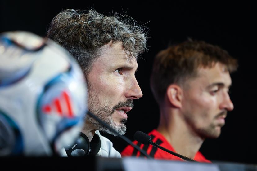 Belgium's head coach Mark van Bommel and Belgium's Timothy Castagne pictured during a press conference of the Red Devils, the Belgian national soccer team, on Sunday 27 September 2026 in Tubize. The team is preparing for the second game of the UEFA Nations League against France on Monday. BELGA PHOTO BRUNO FAHY