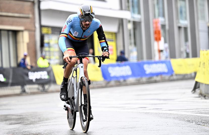 Cyril Berthaut (MC1) pictured in action during the individual time trial at the UCI Para-cycling Road World Championships, Friday 29 August 2025, in Ronse. The UCI Para-Cycling Road World Championships take place from 28 to 31 Augustus in Ronse. BELGA PHOTO JASPER JACOBS