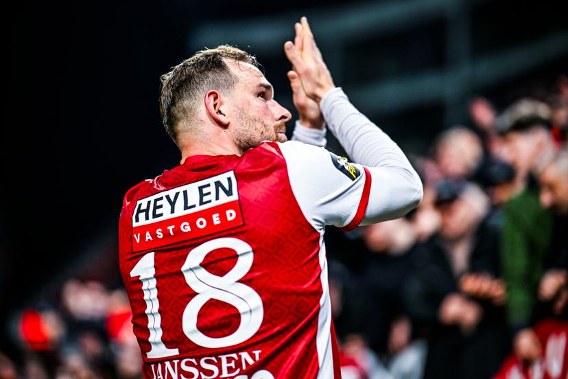 Antwerp's Vincent Janssen pictured after a soccer match between Royal Antwerp FC and KRC Genk, Wednesday 23 April 2025 in Antwerpen, on day 5 (out of 10) of the Champions' Play-offs of the 2024-2025 'Jupiler Pro League' first division of the Belgian championship. BELGA PHOTO TOM GOYVAERTS
