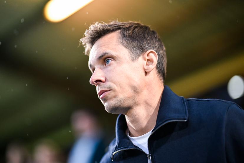 OHL's head coach David Hubert pictured before a soccer match between KVC Westerlo and Oud-Heverlee Leuven, Sunday 05 October 2025 in Westerlo, on day 10 of the 2025-2026 'Jupiler Pro League' first division of the Belgian championship. BELGA PHOTO TOM GOYVAERTS