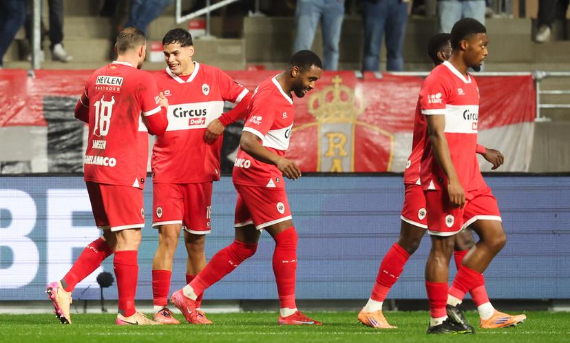 Antwerp's Mauricio Benitez celebrates after scoring during a soccer match between Royal Antwerp FC and KRC Genk, Sunday 07 December 2025 in Antwerp, on day 17 of the 2025-2026 'Jupiler Pro League' first division of the Belgian championship. BELGA PHOTO VIRGINIE LEFOUR