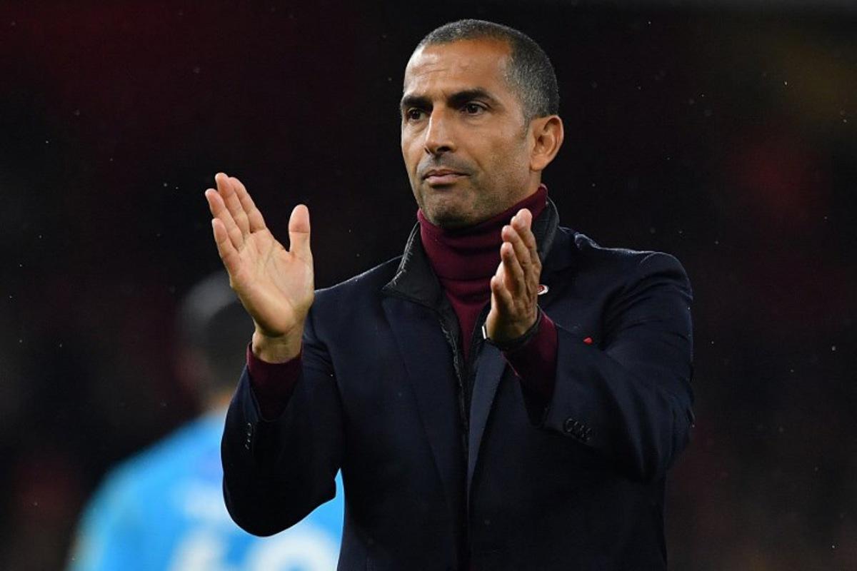 Nottingham Forest's French manager Sabri Lamouchi applauds the fans following the English League Cup third round football match between Arsenal and Nottingham Forest at the Emirates Stadium in London on September 24, 2019.   Ben STANSALL / AFP