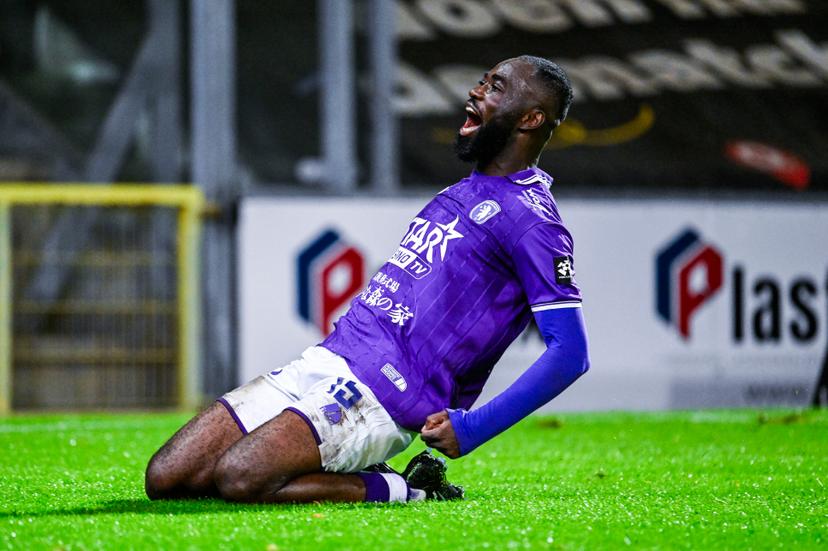 Beerschot's Arnold Vula celebrates after scoring during a soccer match between Beerschot VA and RFC Liège, on Saturday 10 October 2026 in Antwerp, on day 7 of the 2026-2027 'Challenger Pro League' second division of the Belgian championship. BELGA PHOTO TOM GOYVAERTS
