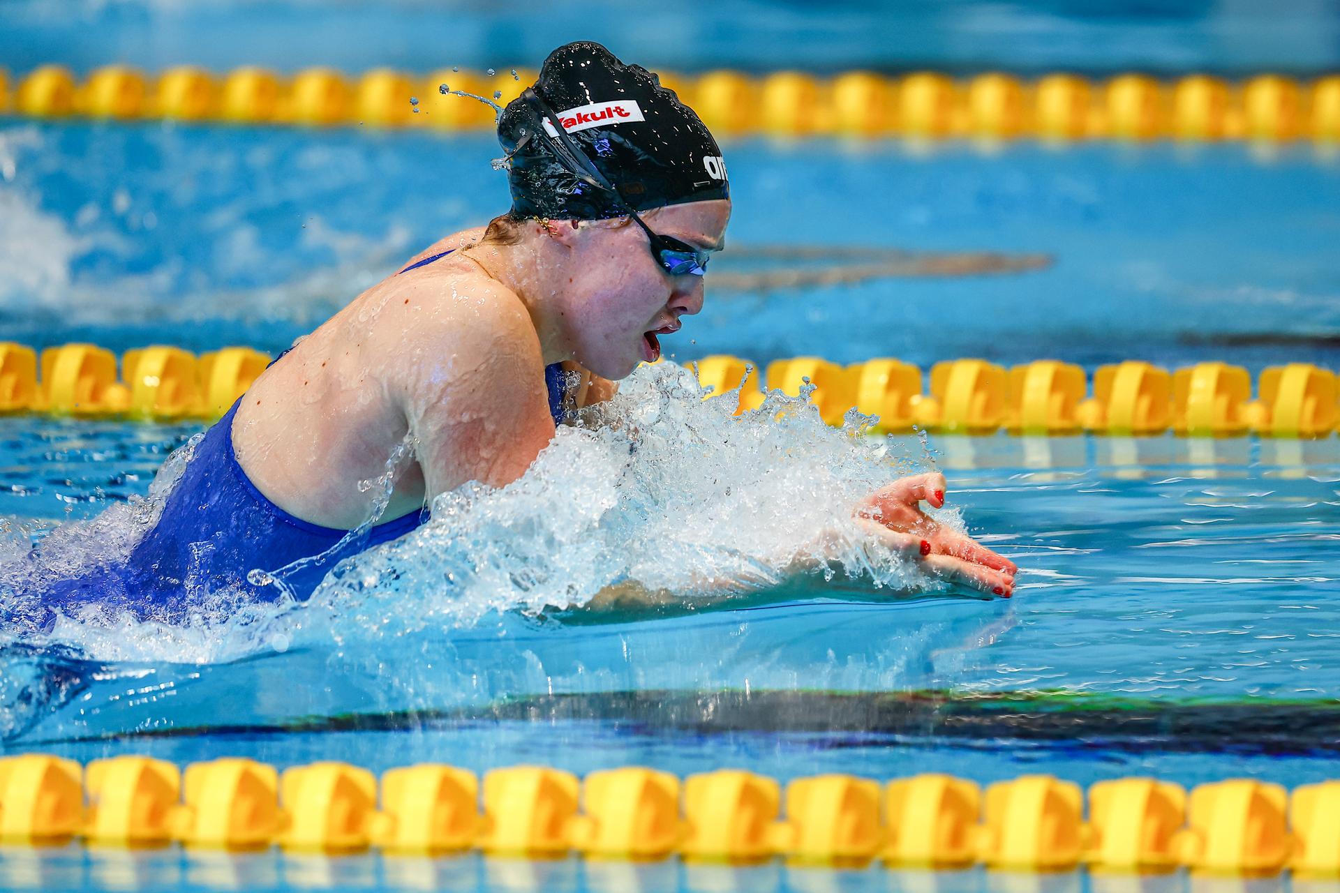 Belgian swimmer Zinke Delcommune pictured in action during the 200m Breaststroke race, at the Open Belgian Swimming Championships 2025 (25-27/04), in Antwerp, on Friday 25 April 2025. BELGA PHOTO DAVID PINTENS