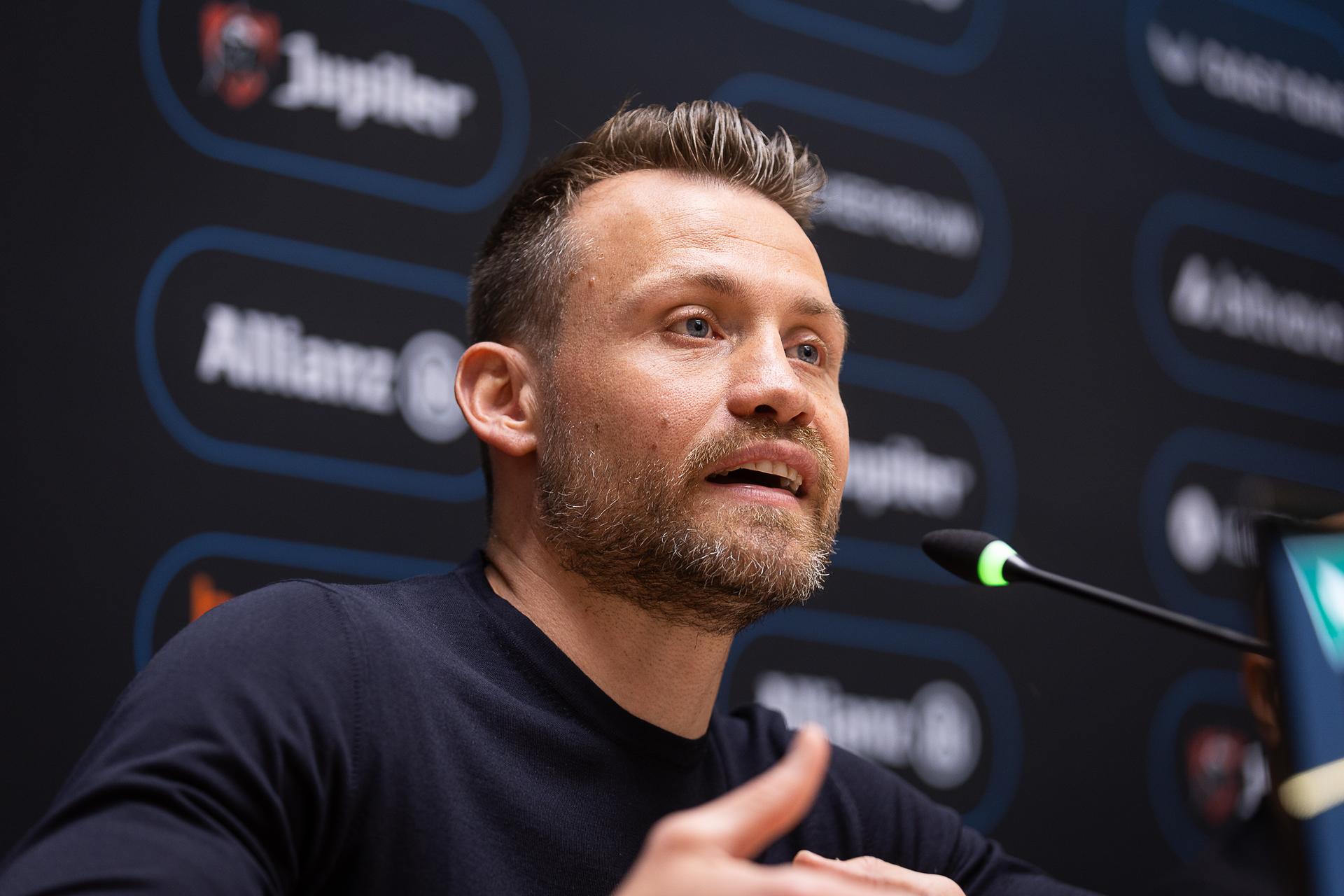 Club's goalkeeper Simon Mignolet pictured during a press conference of Belgian soccer team Club Brugge, in Knokke, on Thursday 02 April 2026. Mignolet announced his retirement at the end of the season. BELGA PHOTO JAMES ARTHUR GEKIERE