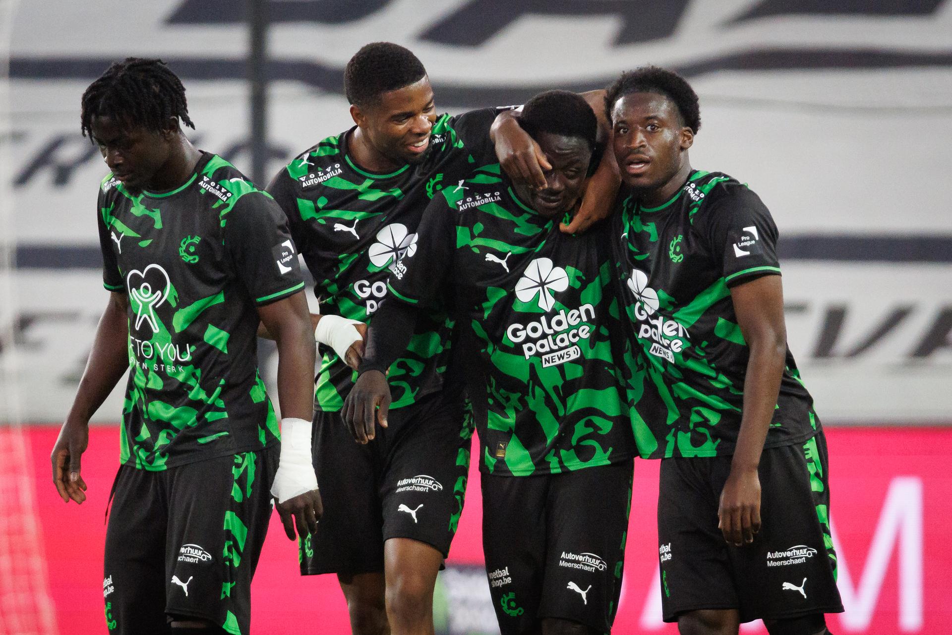 Cercle's Oumar Diakite celebrates after scoring during a soccer match between Cercle Brugge and FCV Dender EH, Friday 24 April 2026 in Brugge, on day four of the Relegation Play-offs of the 2025-2026 'Jupiler Pro League' first division of the Belgian championship. BELGA PHOTO KURT DESPLENTER