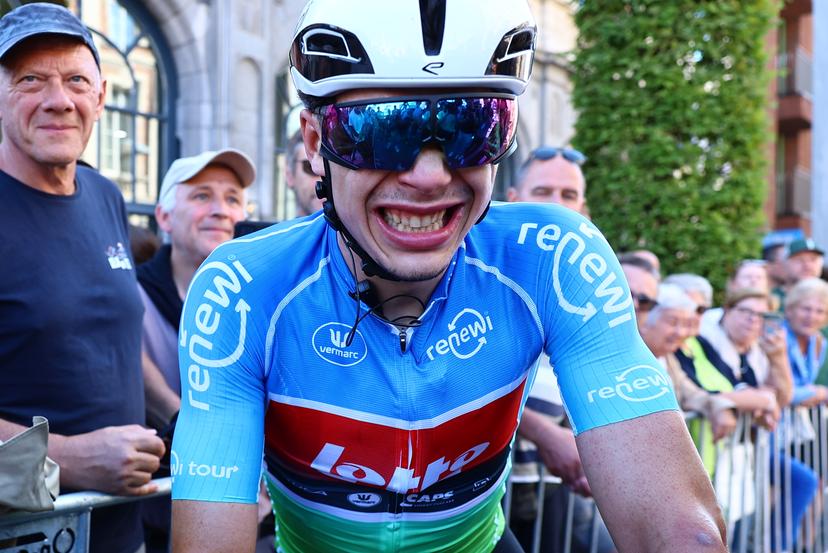Belgian Arnaud De Lie of Lotto Cycling Team celebrates after winning the fifth and last stage of the 'Renewi Tour' multi-stage cycling race, 185km from and to Leuven on Sunday 24 August 2025. The five-day race takes place in Belgium and the Netherlands.  BELGA PHOTO DAVID PINTENS