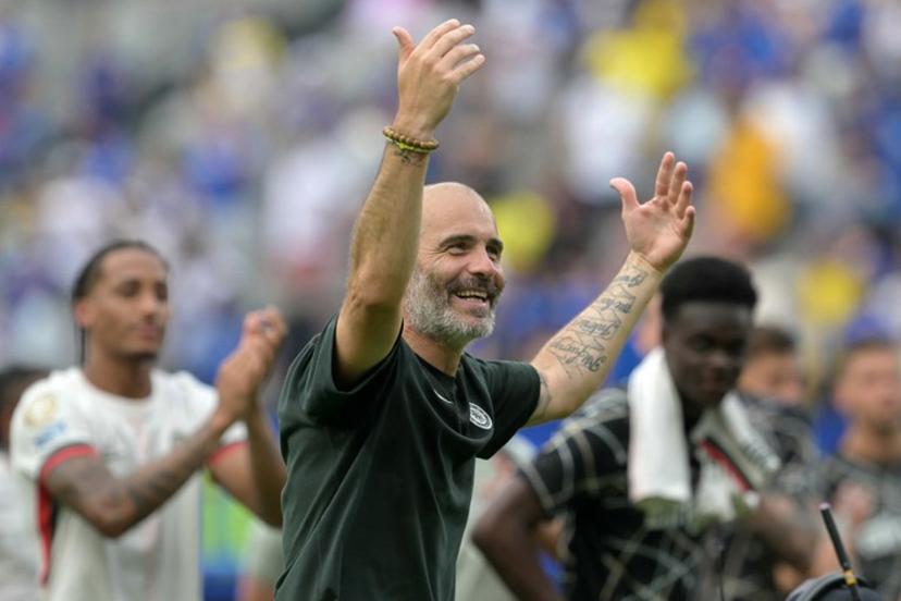 Chelsea's Italian head coach Enzo Maresca celebrates after winning the FIFA Club World Cup 2025 semifinal football match between Brazil's Fluminense and England's Chelsea at the MetLife stadium in East Rutherford, New Jersey on July 8, 2025.  JUAN MABROMATA / AFP