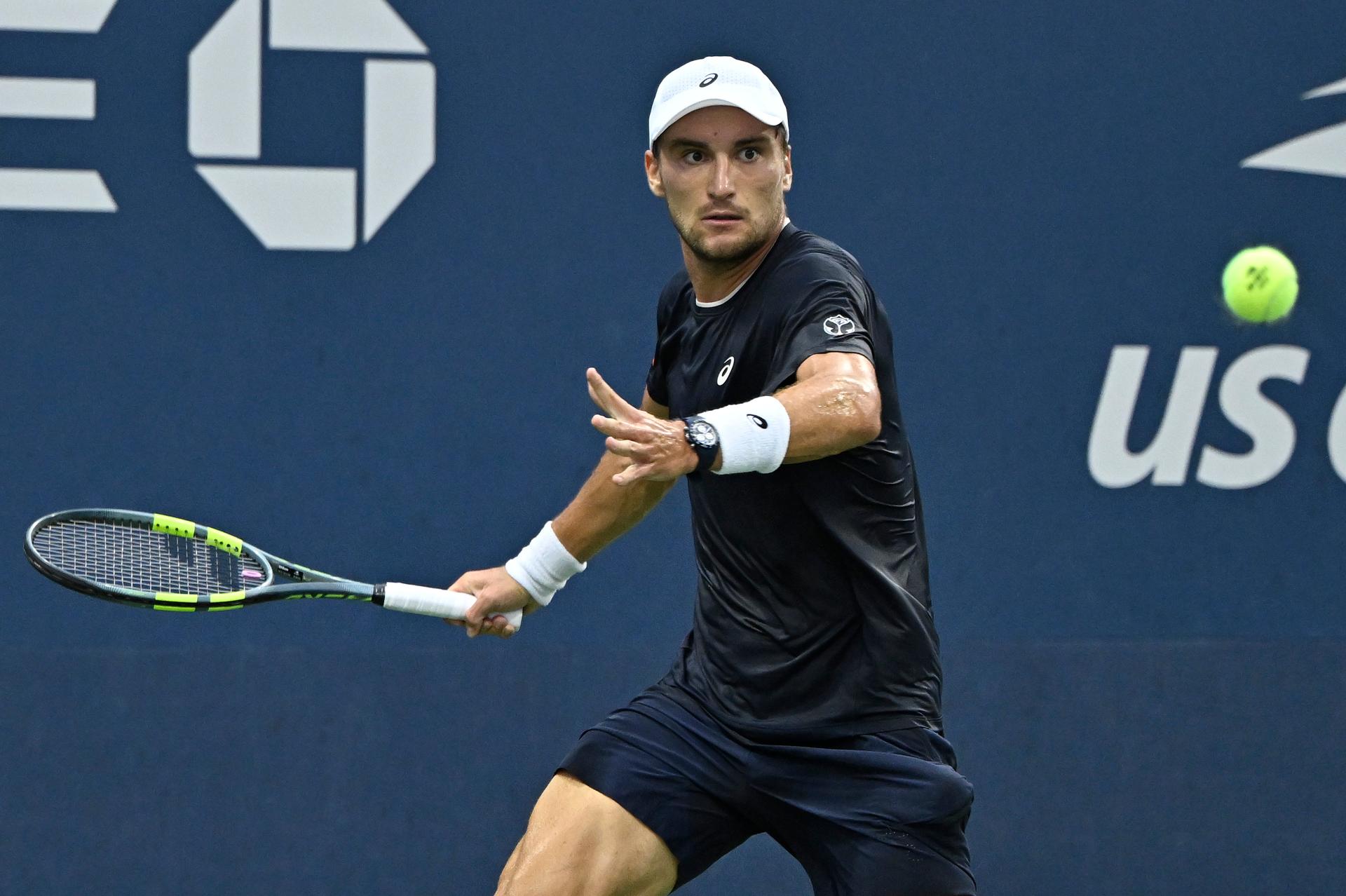 Raphael Collignon of Belgium plays against Sebastian Grozny of the United States during Men's singles Round 1 of the 2026 US Open Tennis Championship, USTA Billie Jean King National Tennis Center in Flushing Meadow-Corona Park, in the Queens borough of New York, NY, August 30, 2026. (Photo by Anthony Behar/Sipa USA) BELGA PHOTO BENELUX ONLY