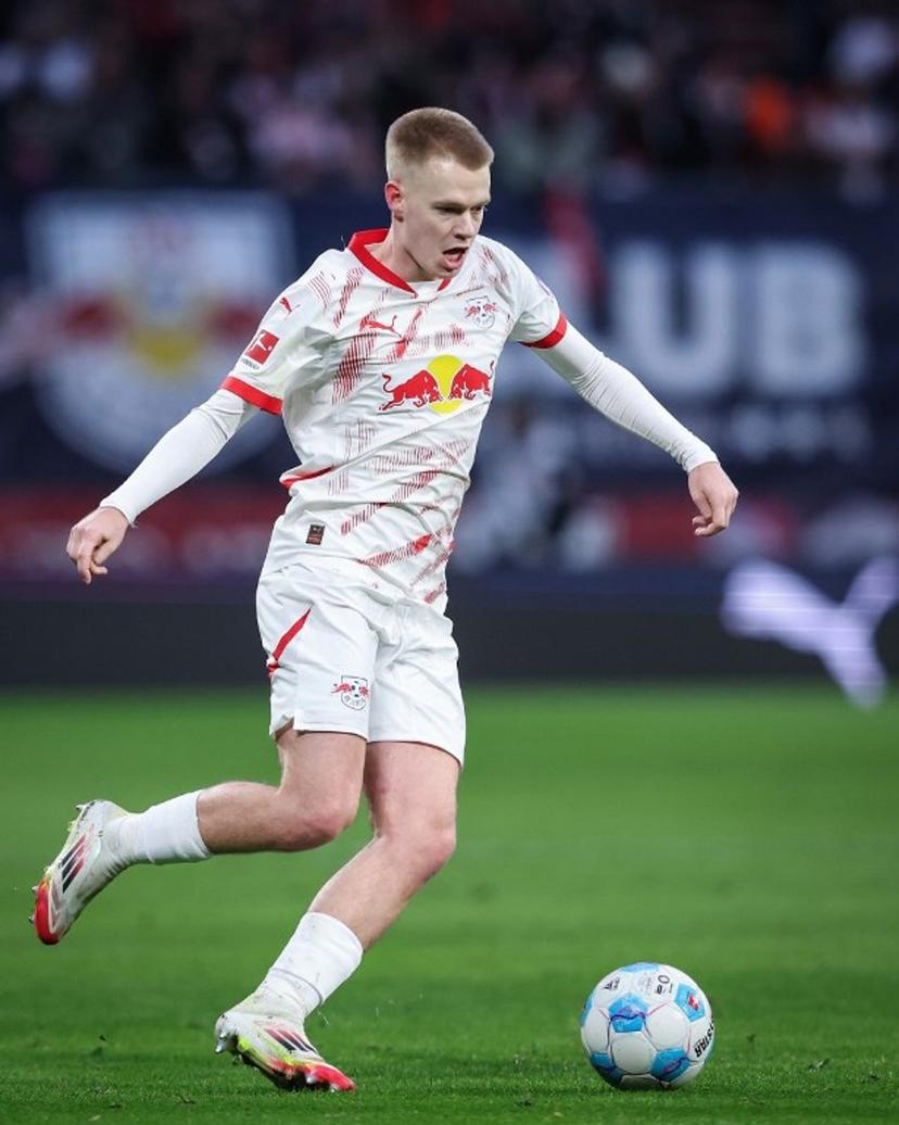 Leipzig's Belgian midfielder #18 Arthur Vermeeren plays the ball during the German first division Bundesliga football match between RB Leipzig and SV Werder Bremen in Leipzig, eastern Germany on January 12, 2025.  Ronny Hartmann / AFP