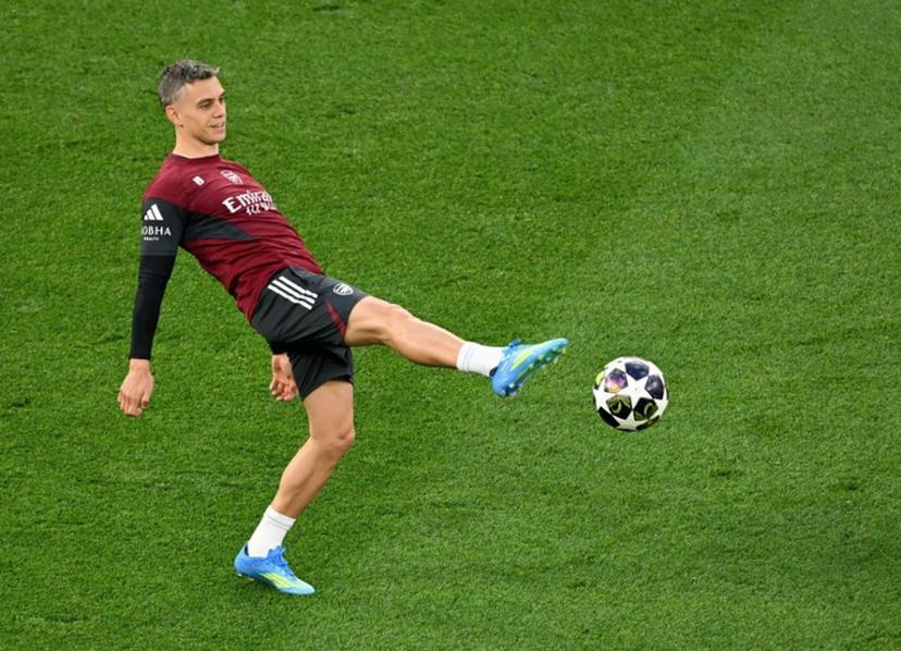 Arsenal's Belgian midfielder #19 Leandro Trossard plays the ball during a MD-1 training session of Arsenal FC at the Puskas Arena in Budapest on May 29, 2026, on the eve of the UEFA Champions League final football match between Paris Saint-Germain (PSG) and Arsenal FC.  Paris Saint-Germain (PSG) face Arsenal in the UEFA Champions League final football match on May 30, 2026 in Budapest. NICOLAS TUCAT / AFP
