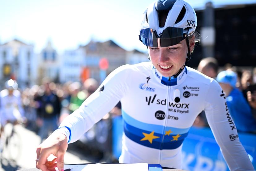 Dutch Lorena Wiebes of SD Worx-Protime pictured at the start of the women's race of the 'Ronde van Vlaanderen/ Tour des Flandres/ Tour of Flanders' one day cycling race, 168,8km with start and finish in Oudenaarde, Sunday 06 April 2025. BELGA PHOTO JASPER JACOBS