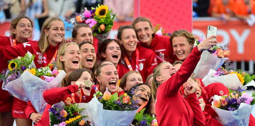 The Red Panthers celebrates during the podium ceremony at the women's 2026 Hockey World Cup, on Saturday 29 August 2026 in Amsterdam, The Netherlands. The 2026 edition of the Hockey World Cup takes place in Belgium and The Netherlands from August 15 to August 30. The Red Panthers have won their first World Cup medal since 1978. BELGA PHOTO DIRK WAEM