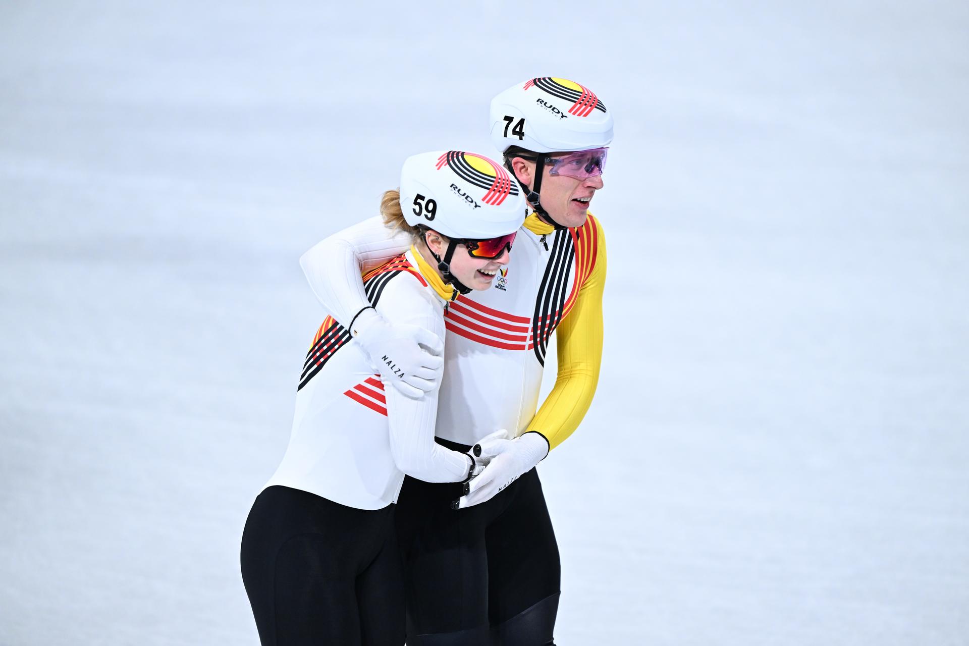 Belgian shorttrack skater Tineke den Dulk and Belgian shorttrack skater Ward Petre celebrate after the semifinals of the Mixed Team Relay of the Short Track Speed Skating competition at the Milano Cortina 2026 Olympic Winter Games, on Tuesday 10 February 2026 in Milan, Italy. The XXV Winter Olympics take place from 6 to 22 February 2026 in Italy. BELGA PHOTO JASPER JACOBS
