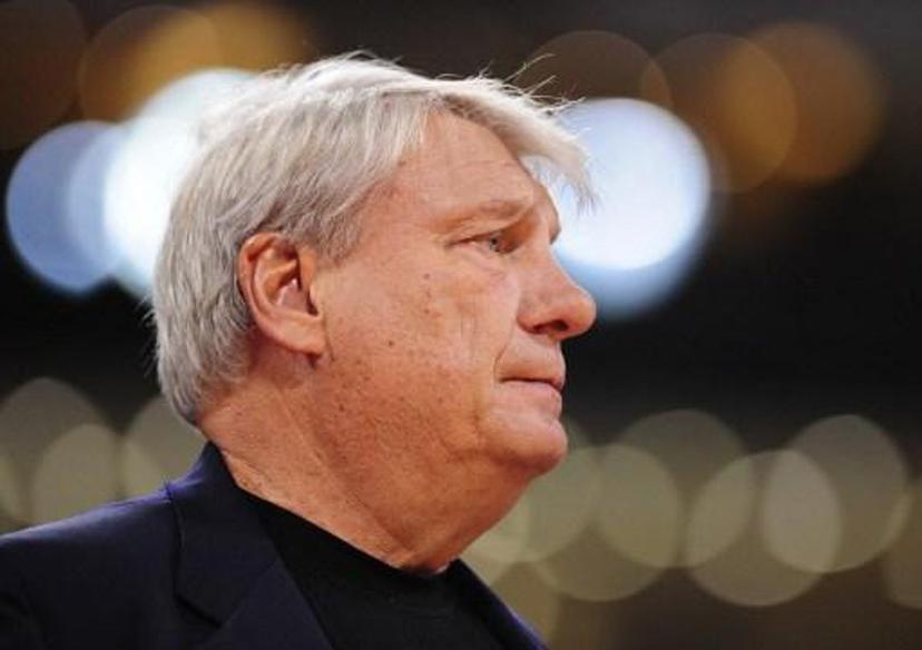 Golden State Warriors coach Don Nelson watches the action as the Warriors play the Milwaukee Bucks during an NBA preseason exhibition game in Beijing on 18 October, 2008 at the Beijing Basketball Arena. The Golden State Warriors defeated the Milwaukee Bucks 109-108. AFP PHOTO/Frederic J. BROWN