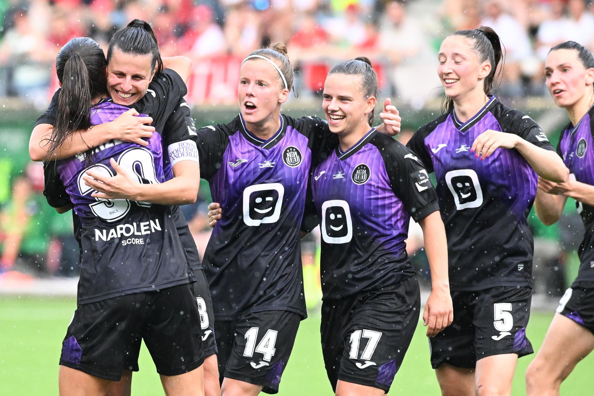 Anderlecht's Luna Vanzeir celebrates after scoring during a soccer game between RSC Anderlecht and Zulte Waregem, the final of the Belgian soccer cup, Saturday 30 May 2026, in La Louviere. BELGA PHOTO JILL DELSAUX