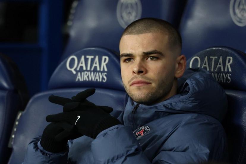 Paris Saint-Germain's French goalkeeper #30 Lucas Chevalier sits on the bench prior to the  French L1 football match between Paris Saint-Germain (PSG) and AS Monaco at the Parc des Princes stadium in Paris on March 6, 2026.  FRANCK FIFE / AFP
