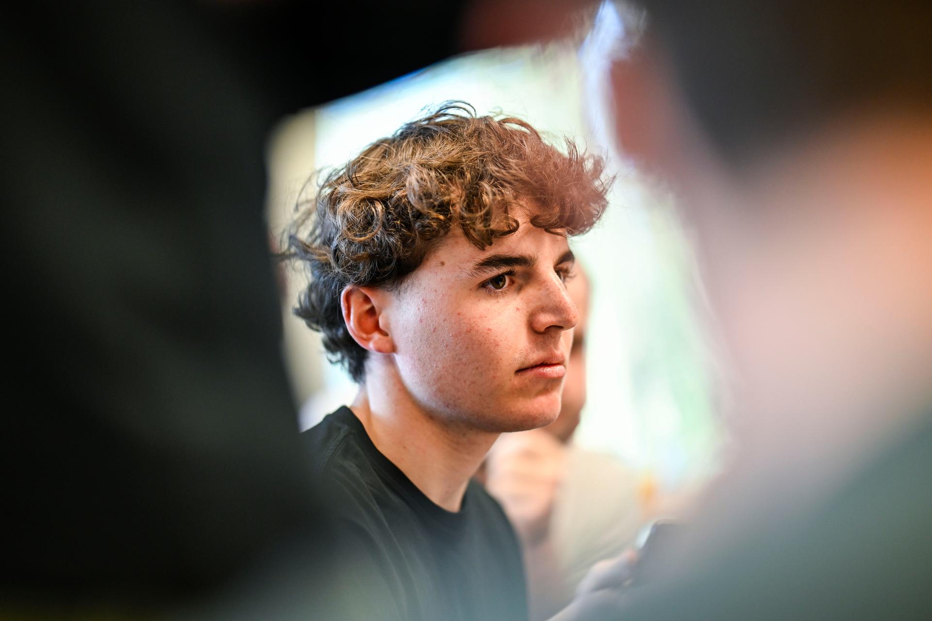 Belgian Jarno Widar of Lotto Dstny Development Team speaks with the press at the Lotto Cycling Team media day, in Temse, Friday 03 January 2025. BELGA PHOTO GOYVAERTS
