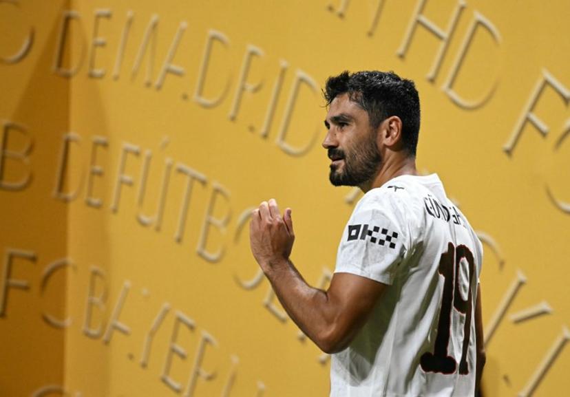 Manchester City's German midfielder #19 Ilkay Gundogan gestures during the FIFA Club World Cup 2025 Group G football match between England's Manchester City and UAE's Al Ain FC at the Mercedes-Benz stadium in Atlanta on June 22, 2025.  Chandan Khanna / AFP