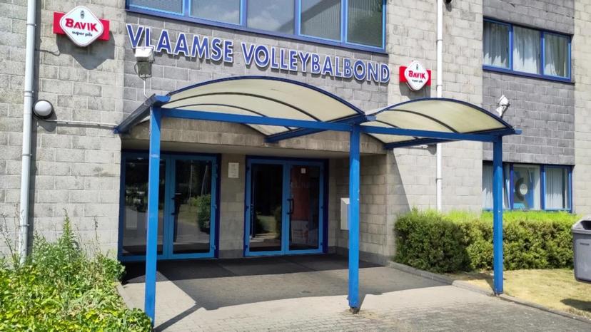 Video showing 00:00:00:00-00:00:22:13 Video showing inserts of the 'Euro Volley Center' in Vilvoorde on Friday, June 16, 2023. On this day, the disciplinary board of Volley Vlaanderen suspended Gert Vande Broek, the current national coach of the Belgian women's volleyball team, the Yellow Tigers, for one year. Vande Broek was accused of unacceptable behaviour by several former players of the Yellow Tigers. The national coach has 10 days to appeal the ruling. BELGA VIDEO INE GILLIS