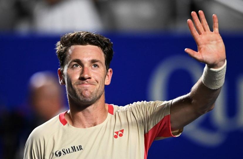 Norway's Casper Ruud celebrates after beating France's Arthur Rinderknech during the ATP Tour Acapulco Open 500 men´s singles tennis match at the GNP Arena in Acapulco, Guerrero State, Mexico on February 24, 2025.  CARL DE SOUZA / AFP
