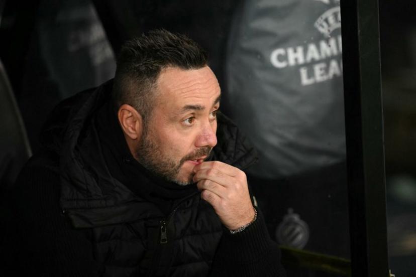Marseille's Italian head coach Roberto De Zerbi looks on before the start of the UEFA Champions League, league phase day 8, football match between Club Brugge KV and Olympique de Marseille, at the Jan Breydel Stadium in Bruges on January 28, 2026.  NICOLAS TUCAT / AFP