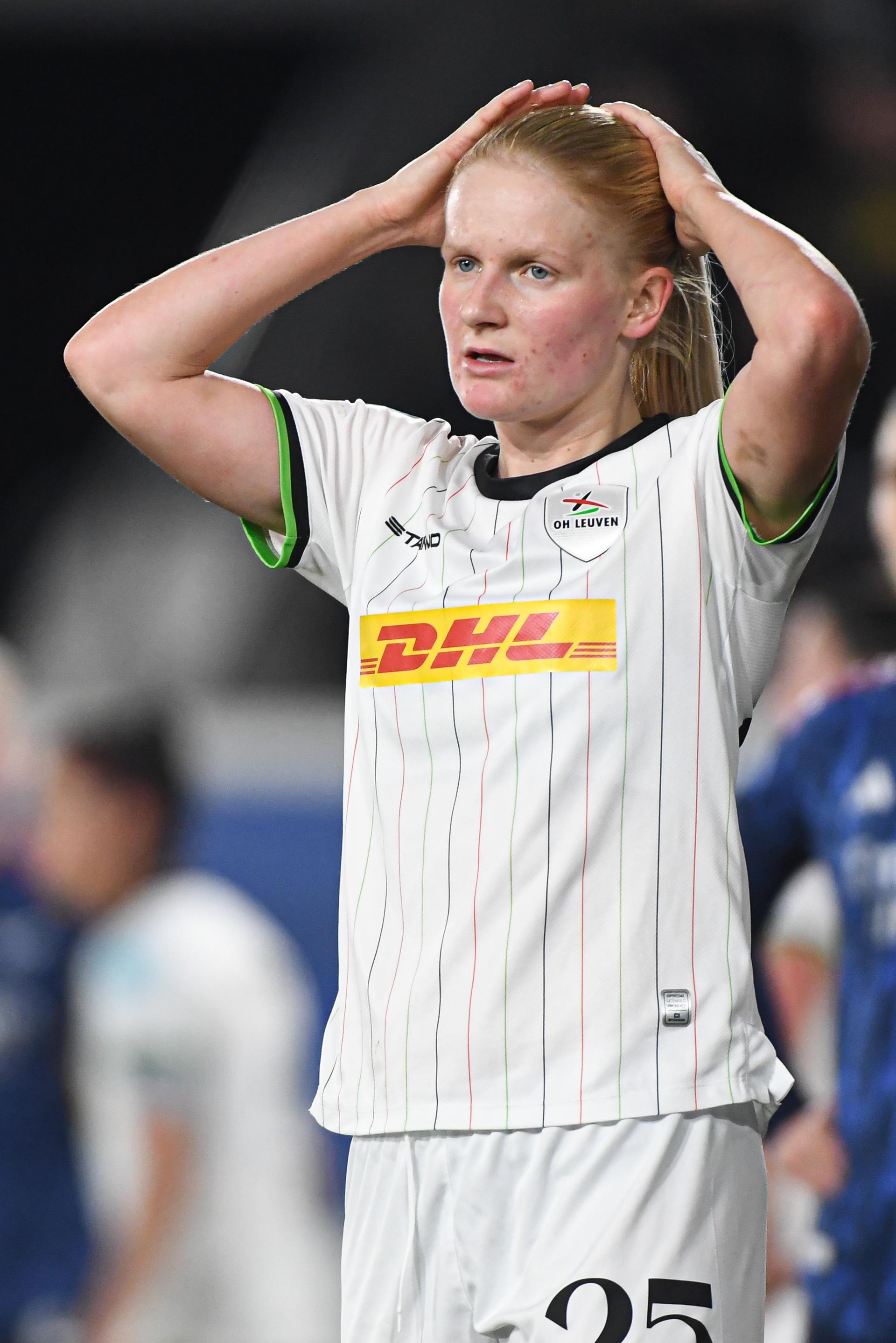 OHL Women's Linde Veefkind looks dejected during a soccer match between Oud-Heverlee Leuven Women and English Arsenal, Wednesday 17 December 2025 in Heverlee, game 6 (out of 6) in the league phase of the UEFA Women's Champions League competition. BELGA PHOTO JILL DELSAUX