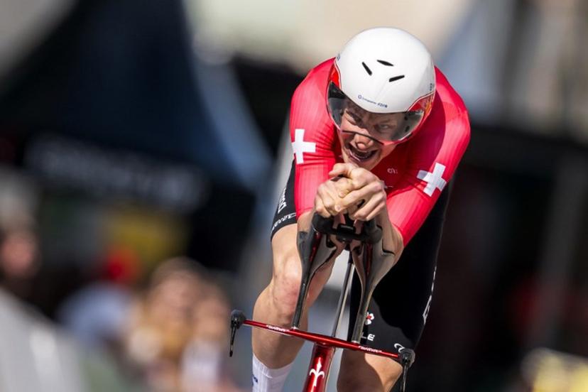 Switzerland's Stefan Küng (Groupama) competes in the prologue of the Tour of Romandie UCI cycling World tour, a 3.4 km time trial from Saint-Imier to Saint-Imier, on April 29, 2025.  Fabrice COFFRINI / AFP