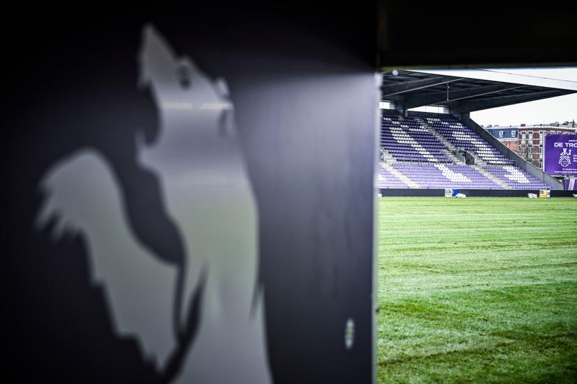 this picture shows the logo of Beerschot VA at the brand new pitch of Belgian soccer team Beerschot VA, in Antwerp, Thursday 23 January 2025. BELGA PHOTO TOM GOYVAERTS