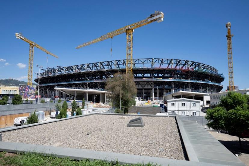 A picture taken on September 3, 2025 shows the ongoing construction of the new FC Barcelona's Camp Nou Stadium in Barcelona.  Josep LAGO / AFP