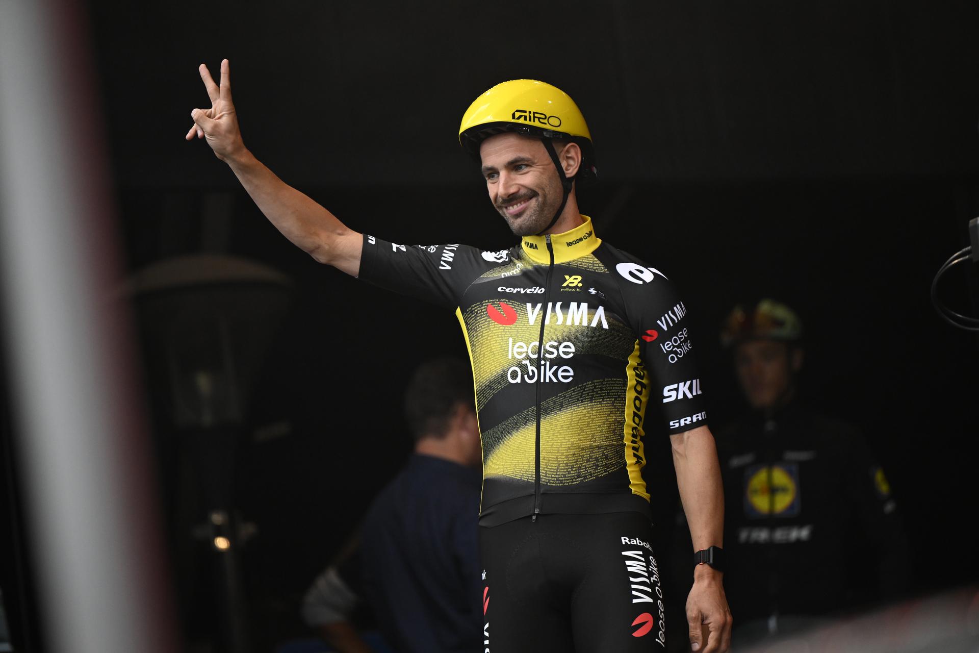 Belgian Victor Campenaerts of Team Visma-Lease a Bike pictured before the 'Natourcriterium Herentals' cycling race, Thursday 31 July 2025 in Herentals. The contest is a part of the traditional 'criteriums', local races in which mainly cyclists who rode the Tour de France compete. BELGA PHOTO TOM GOYVAERTS