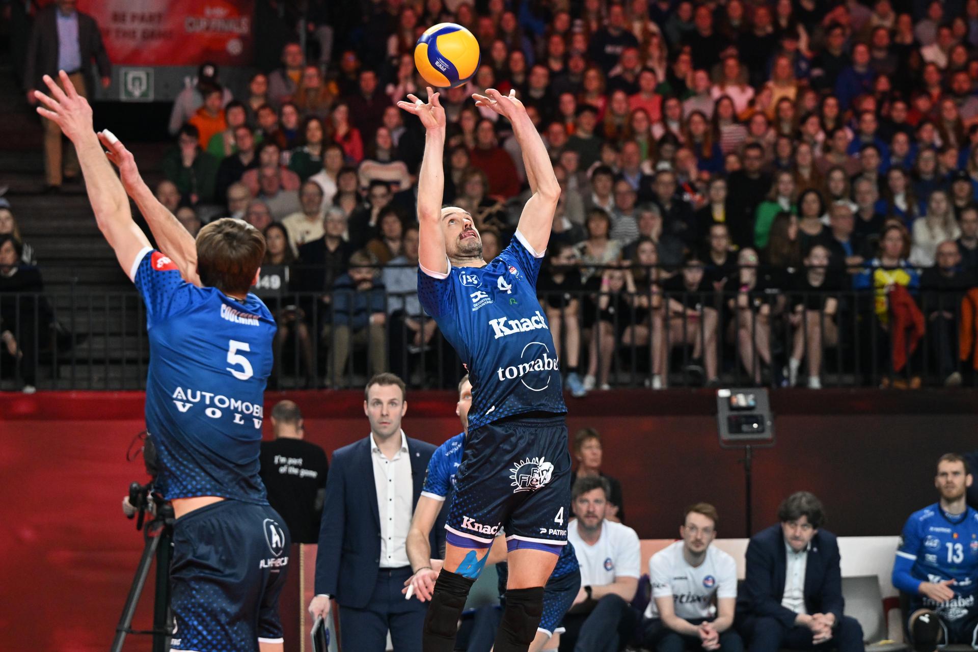 Roeselare's Stijn D'Hulst pictured in action during the match between Knack Volley Roeselare and Decospan Volley Team Menen, the final match in the men Belgian volleyball cup competition, Sunday 26 February 2023 in Merksem, Antwerp. BELGA PHOTO DAVID CATRY