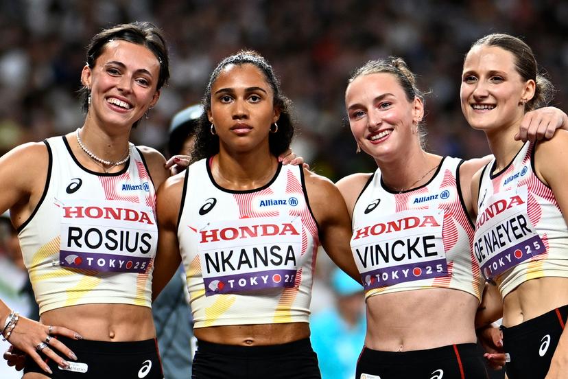Belgian Rani Rosius, Belgian Delphine Nkansa, Belgian Rani Vincke and Belgian Janie De Naeyer pictured during the heats of the women's 4x100m relay race, at the World Athletics Championships in Tokyo, Japan, on Saturday 20 September 2025. The outdoor Worlds are taking place from 13 to 21 September. BELGA PHOTO JASPER JACOBS