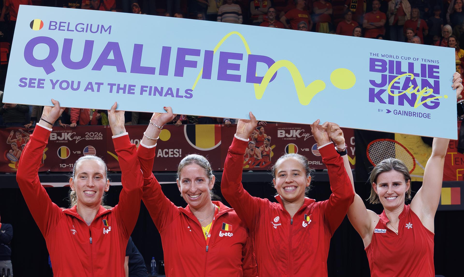 Belgian Elise Mertens, Belgian Magali Kempen, Belgian Hanne Vandewinkel and Belgian Greet Minnen pose for photographers after the fourth game between Belgian Minnen and US' Jovic on the second day of the qualifiers of the Billie Jean King Cup tennis between Belgium and the USA, in Oostende, Belgium, on Saturday 11 April 2026. The meeting takes place on 10 and 11th April. PHOTO BENOIT DOPPAGNE